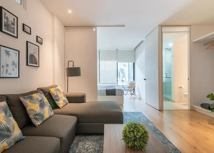 Stylish Quiet Studio, Smart Tv, Six Flags 1k Hotel *