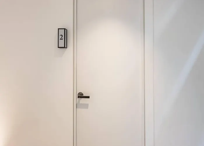 Stylish Quiet Studio, Smart Tv, Six Flags 1k Hotel *